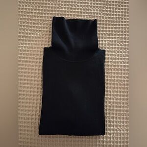 Uniqlo Navy Blue 100% Wool Turtleneck Sweater Size XS